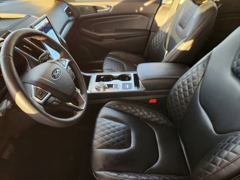 Used 2024 Ford Edge Titanium AWD/4WD image 13
