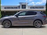 Used 2023 Alfa Romeo Stelvio Veloce image 3