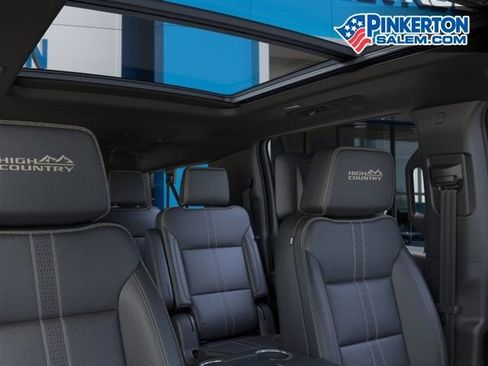 New 2026 Chevrolet Suburban High Country AWD/4WD image 24
