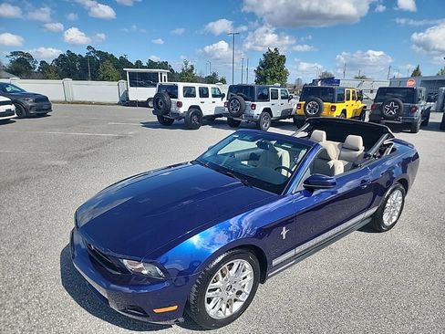 Used 2012 Ford Mustang Premium w/ Electronics Pkg image 18