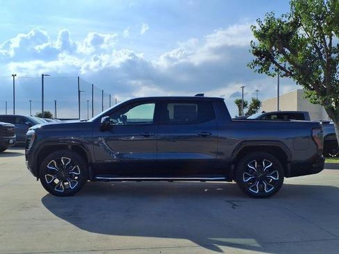 New 2025 GMC Sierra EV Denali image 20