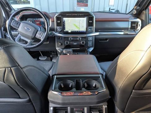 Used 2021 Ford F150 Lariat w/ Equipment Group 502A High image 4