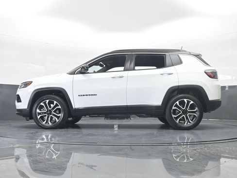 Used 2023 Jeep Compass Limited image 55