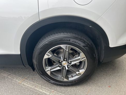 Used 2024 Chevrolet Blazer LT image 29