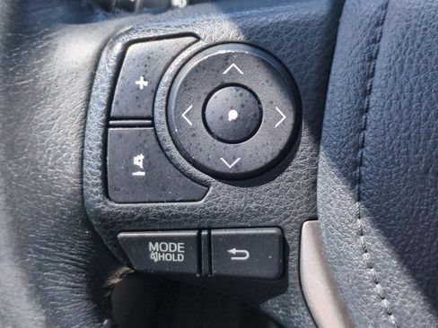 Used 2014 Toyota Corolla S FWD image 18