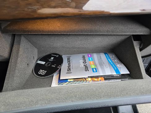 Used 2015 Mercedes-Benz ML 250 BlueTEC 4MATIC image 34