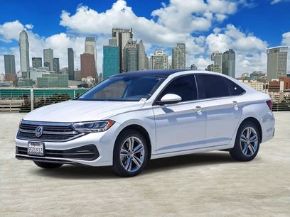 Certified 2023 Volkswagen Jetta SE w/ Panoramic Sunroof Package