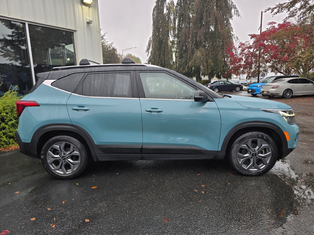 Used 2024 Kia Seltos S FWD image 3