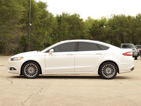 Used 2016 Ford Fusion Titanium AWD/4WD image 4