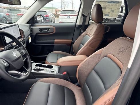 New 2025 Ford Bronco Sport Outer Banks image 11