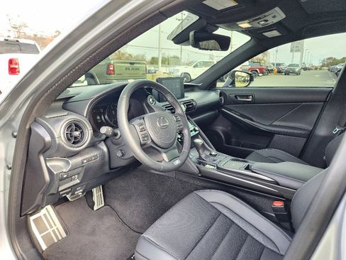 Used 2025 Lexus IS 350 F Sport image 35