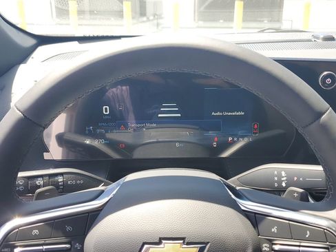 New 2026 Chevrolet Equinox LT w/ Convenience Package II FWD image 33
