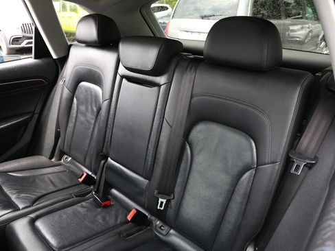 Used 2017 Audi Q5 2.0T Premium AWD/4WD image 10