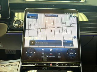 Used 2021 Mercedes-Benz S 580 4MATIC Sedan w/ 3D Technology Package image 18