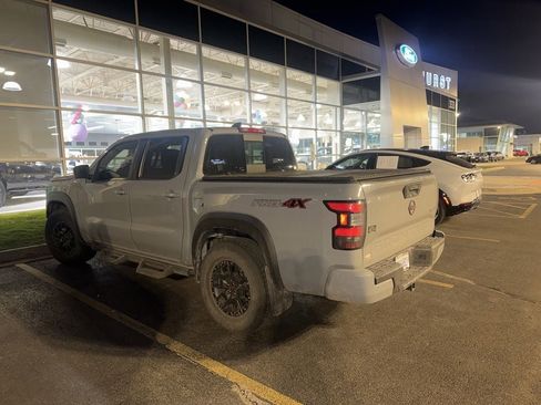 Used 2023 Nissan Frontier PRO-4X w/ Pro-4X Premium Package image 4