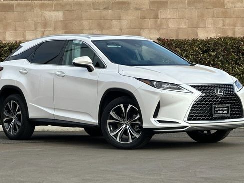 Certified 2022 Lexus RX 350 AWD w/ Premium Package image 2
