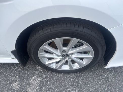 Used 2024 Toyota Camry LE image 13