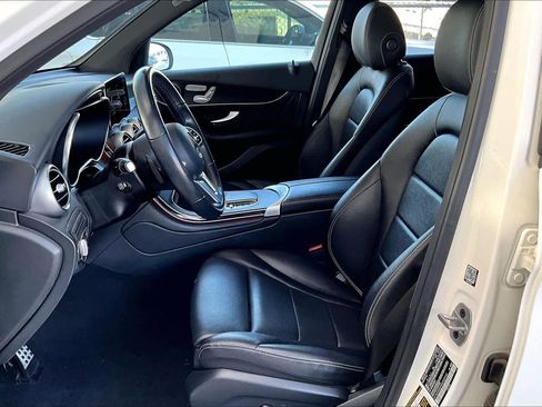 Certified 2022 Mercedes-Benz GLC 300 GLC 300 image 7