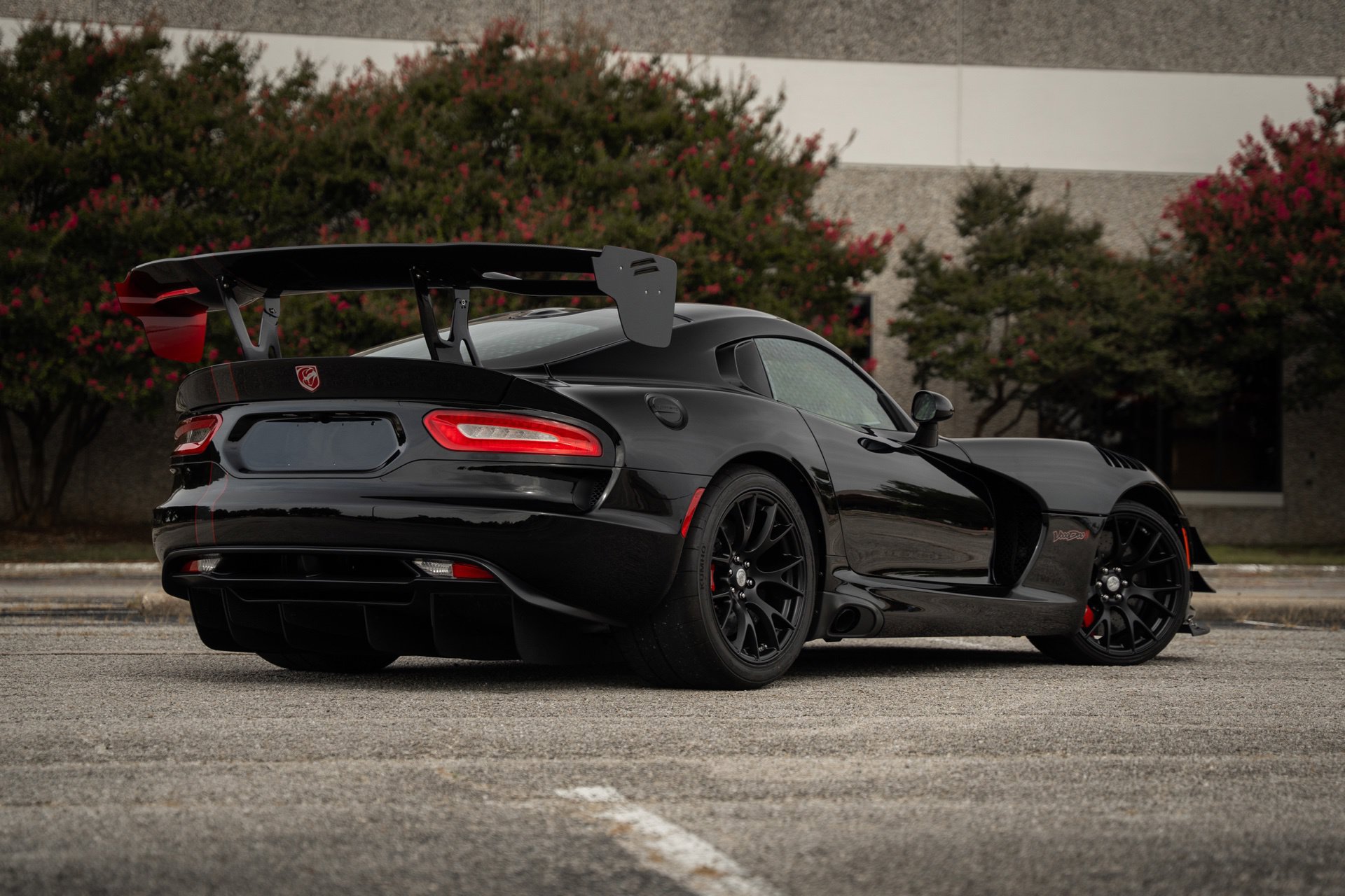 Used 2017 Dodge Viper GTC w/ ACR Package RWD image 11