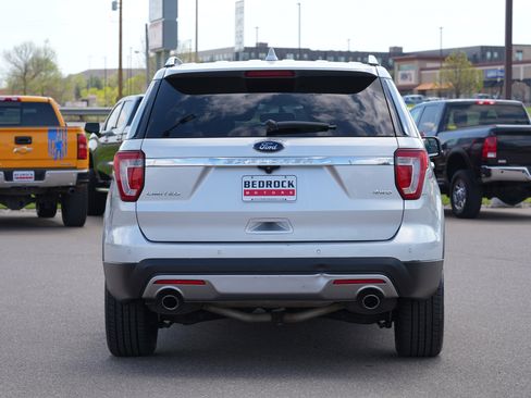Used 2016 Ford Explorer Limited AWD/4WD image 4