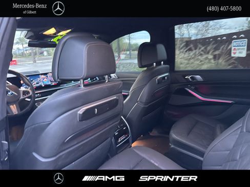 Used 2023 BMW X7 xDrive40i w/ M Sport Package image 18