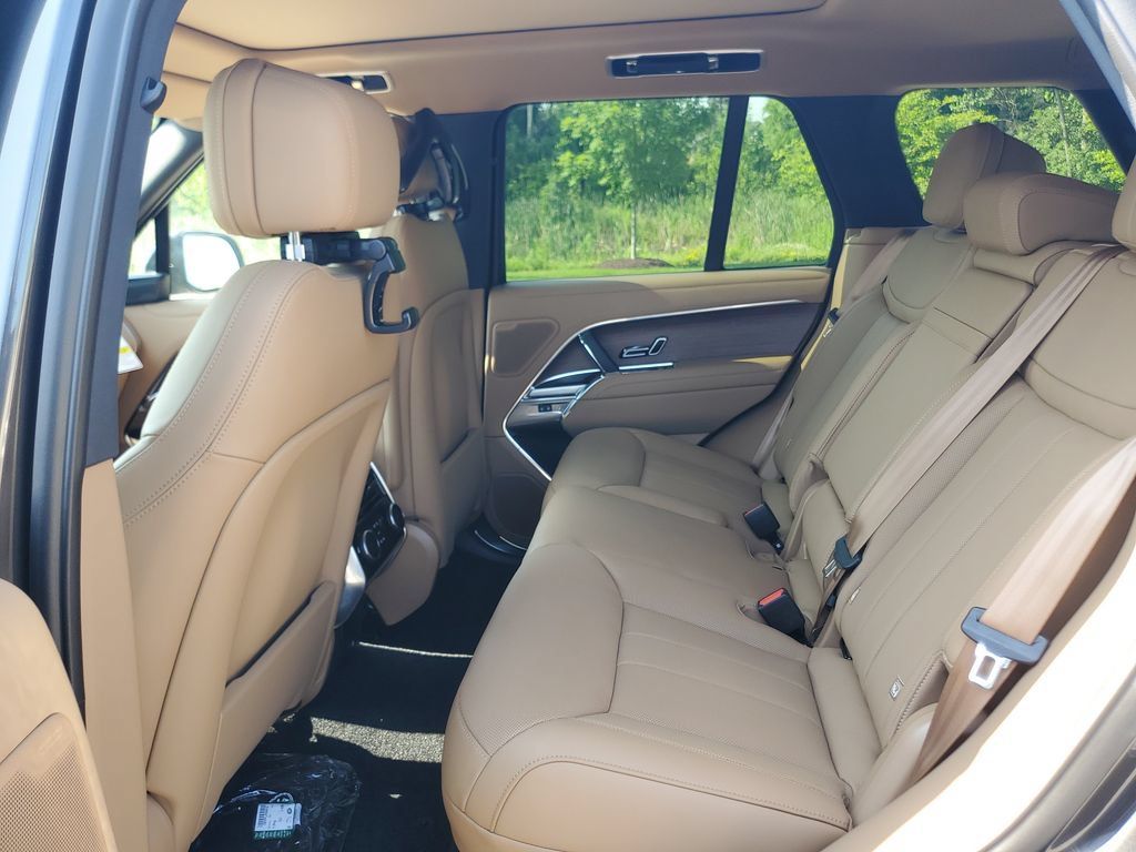 New 2026 Land Rover Range Rover SE AWD/4WD image 24