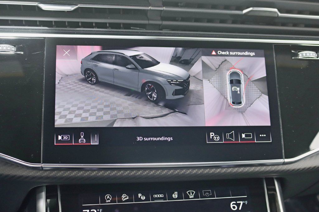 Used 2026 Audi RS Q8 performance AWD/4WD image 22