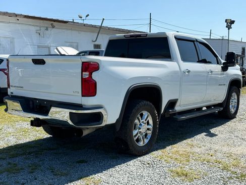 Used 2021 Chevrolet Silverado 2500 LTZ w/ LTZ Convenience Package AWD/4WD image 4