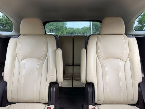 Used 2019 Lexus RX 450hL Premium w/ Premium Package AWD/4WD image 20