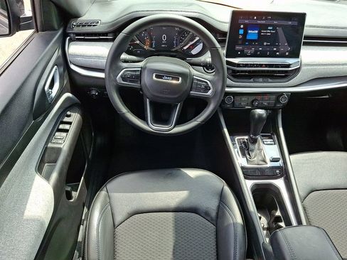 Certified 2023 Jeep Compass Latitude AWD/4WD image 11