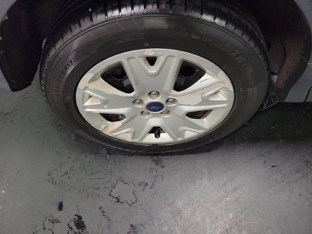 Used 2013 Ford Escape S FWD image 12