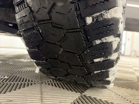 Used 2018 GMC Yukon Denali image 12