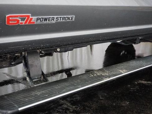 Used 2024 Ford F250 Platinum AWD/4WD image 8