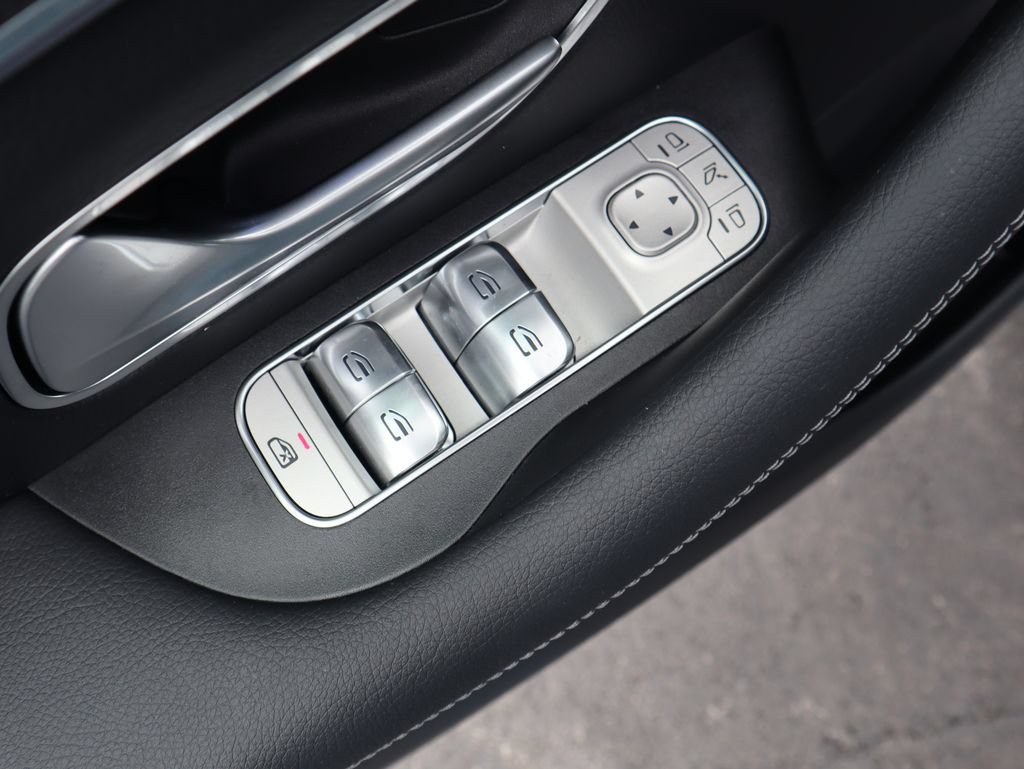 New 2025 Mercedes-Benz GLS 580 4MATIC image 19