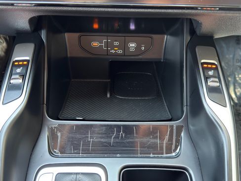 Used 2025 Kia Sorento S w/ Panoramic Sunroof Package FWD image 32