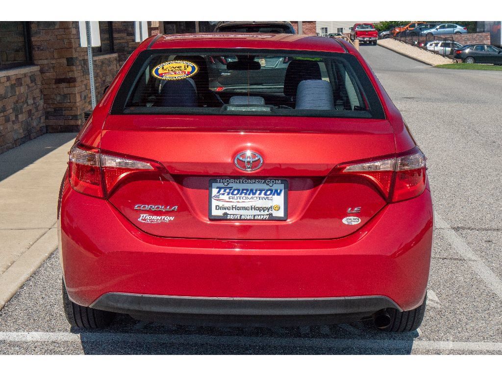 Used 2018 Toyota Corolla LE FWD image 4