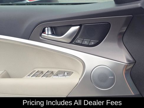 Used 2025 Genesis G70 2.5T w/ Sport Prestige Package AWD/4WD image 12
