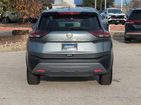 Used 2023 Nissan Rogue SV image 7