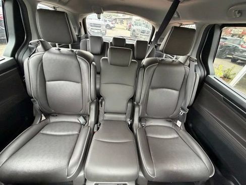 Used 2021 Honda Odyssey Elite image 17
