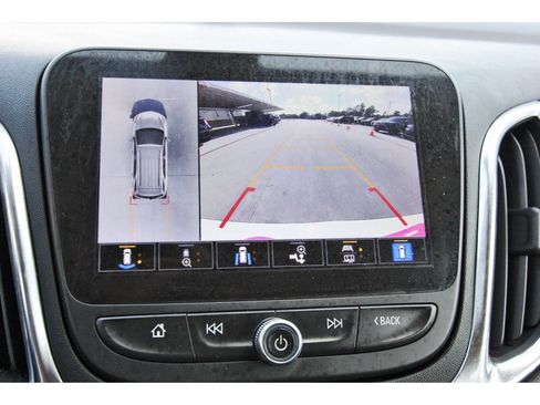 Used 2022 Chevrolet Equinox LT FWD image 26