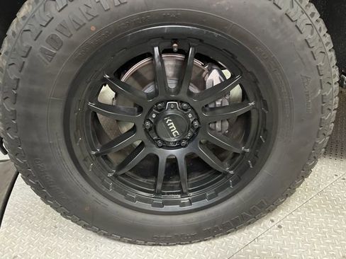 Used 2020 Chevrolet Silverado 1500 RST image 27