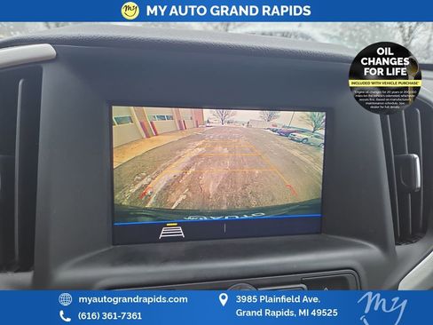 Used 2021 GMC Terrain SLE w/ Driver Convenience Package image 32