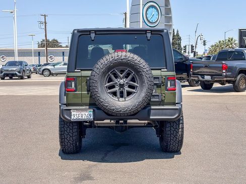 Used 2024 Jeep Wrangler Unlimited Sport AWD/4WD image 3