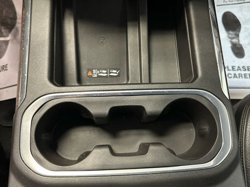 Certified 2022 GMC Sierra 2500 Denali image 24