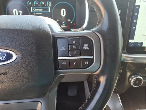 Used 2022 Ford F150 Lariat w/ Equipment Group 502A High AWD/4WD image 17