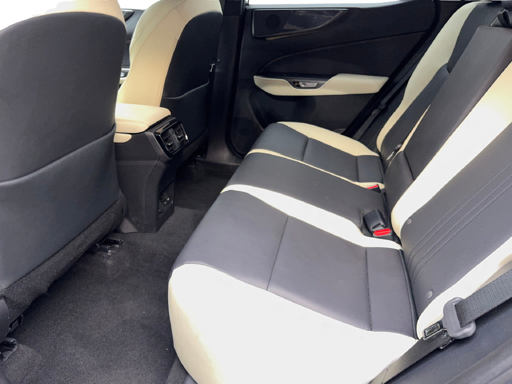 Used 2023 Lexus NX 250 FWD w/ Towing Package (2000 Lbs) image 35