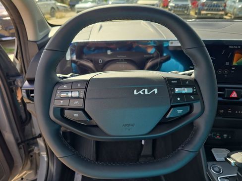 New 2026 Kia Sportage SX image 30