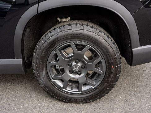 New 2026 Honda Pilot TrailSport image 10