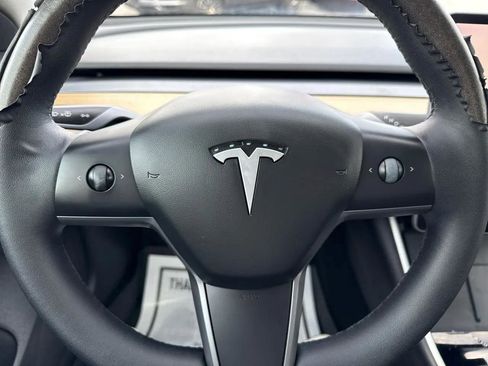Used 2020 Tesla Model 3 Standard Range Plus RWD image 30