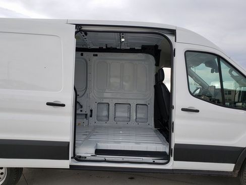 New 2026 Ford Transit 250 148 Medium Roof Extended AWD image 8